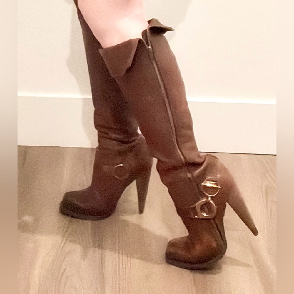 Brown Leather Knee High Boots - Picture 12 of 16